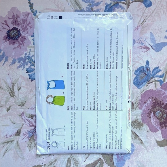 FREE ADD ON🌻 Simplicity Tote Purse Pattern 5151 - Picture 2 of 2